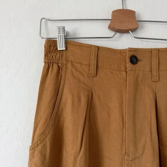 Madewell The Neale Straight-Leg Pleated Trouser Pant in Drapeweave in Toffee - Picture 10 of 13